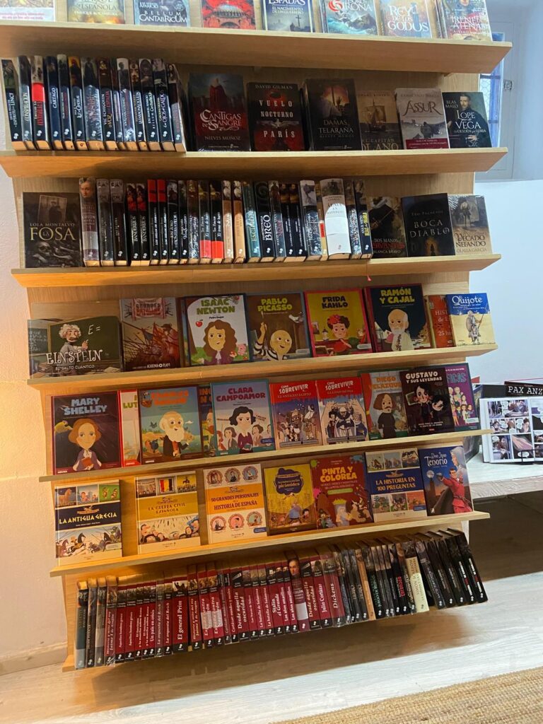 Librería Cascaborra.Historia en viñetas